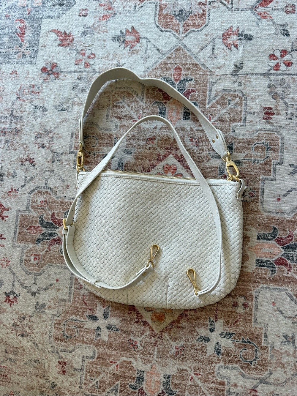 Quince Italian leather convertible crescent handwoven shoulder bag Bone Large - Picture 2 of 5